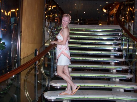 Beth Lee Photo 25