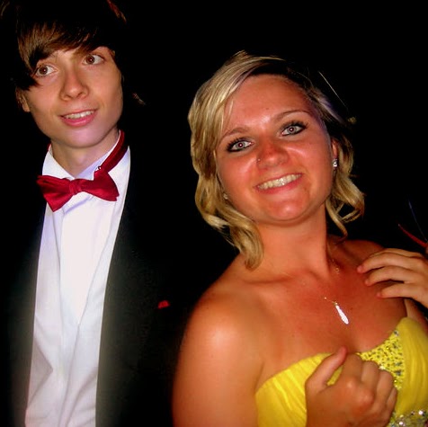 Hannah Elliott Photo 16