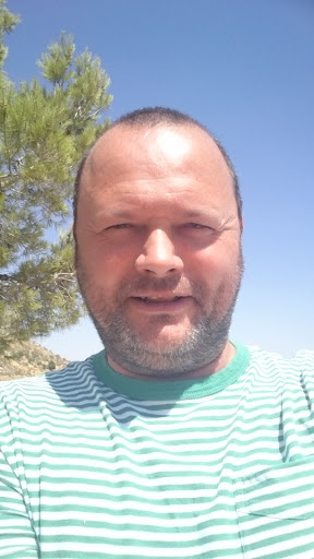 Christian Comer Photo 13