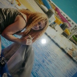 Vanessa Cole Photo 16