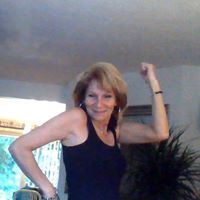 Laurie Tracy Photo 25