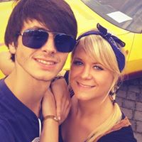 Nicole Schulz Photo 29