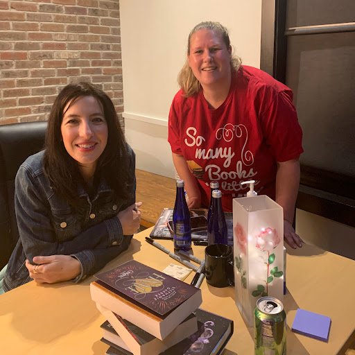 Stephanie Wood Photo 9