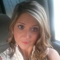 Michelle Burks Photo 21