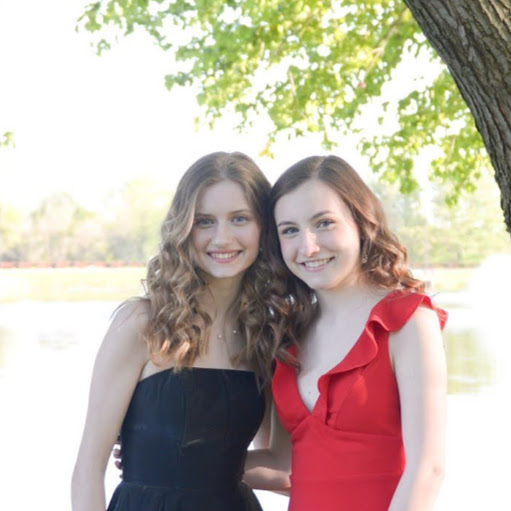 Laura Dodson Photo 41