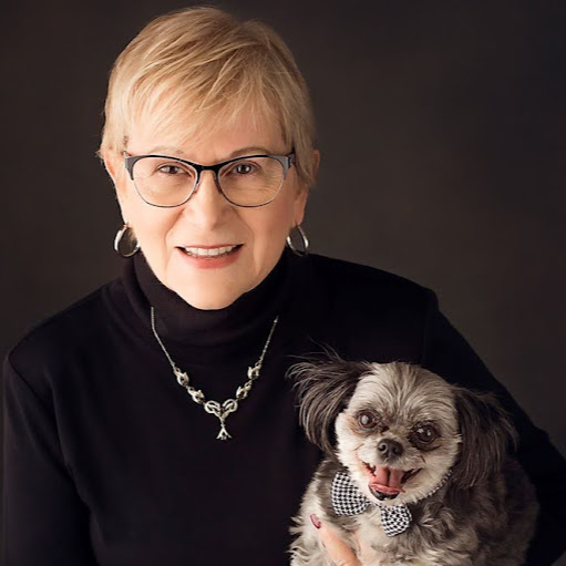 Vicki Clark Photo 36