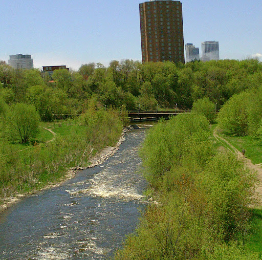 Richard Earl Photo 33