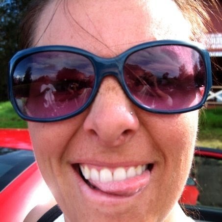 Amy Thornton Photo 18