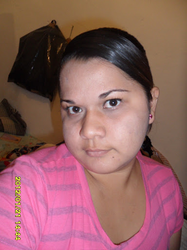Alejandra Estrada Photo 17
