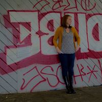 Sarah Keefer Photo 16