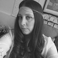 Christina Poole Photo 35