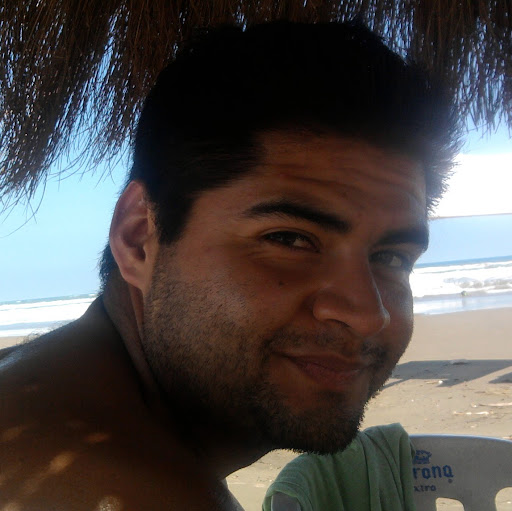 Carlos Serrano Photo 27