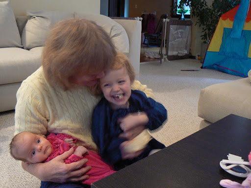 Gretchen Lewis Photo 22