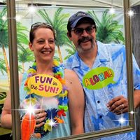 Cindy Elliott Photo 12