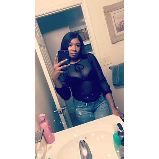 Kendall Tucker Photo 10