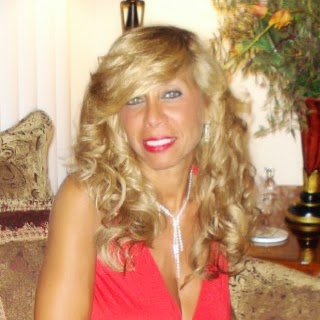 Marianne Johnson Photo 30