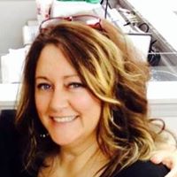 Terri Yates Photo 17