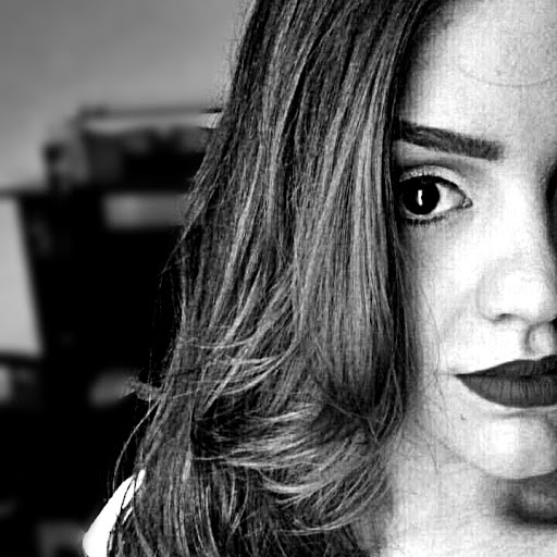 Julia Pacheco Photo 37