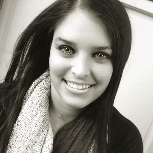 Samantha Shaffer Photo 18