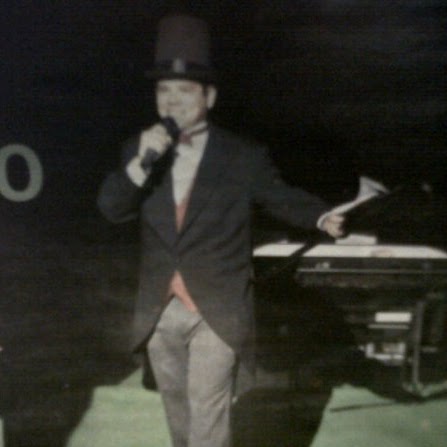 Julio Valencia Photo 15