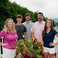 Jennifer Singletary Photo 25