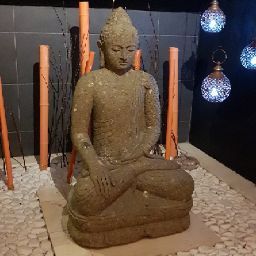 Angela Mckenna Photo 6