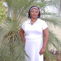 Maxine Moore Photo 10