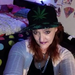 Debbie Diamond Photo 31