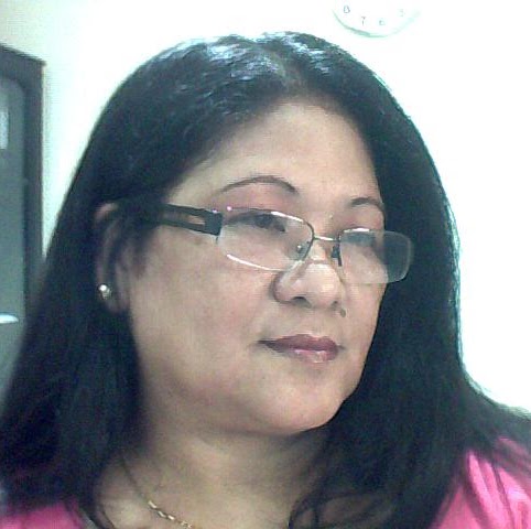 Julie Bernal Photo 16