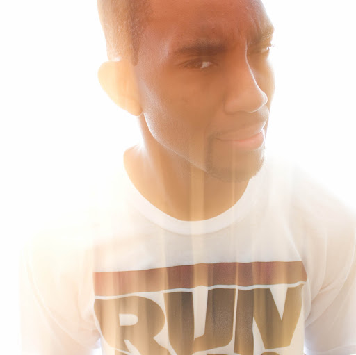 Lester Phillips Photo 14