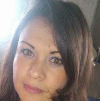 Alma Calderon Photo 17