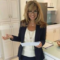 Diane Hernandez Photo 42