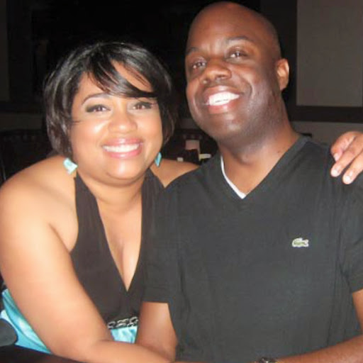 Derrick Moore Photo 40