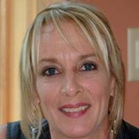 Jennifer Alford Photo 46