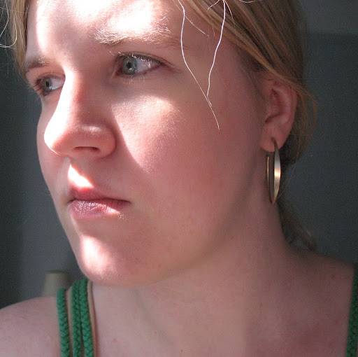 Amber Hoover Photo 14
