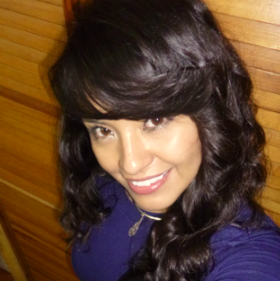 Elizabeth Barrios Photo 35