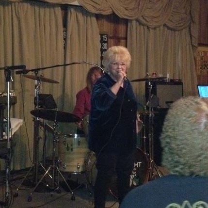 Marilyn Mathews Photo 36