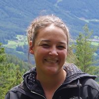 Sarah Neubert Photo 15