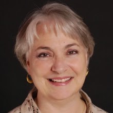 Suzanne Saunders Photo 15