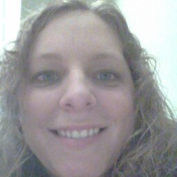 Kelly Farley Photo 9