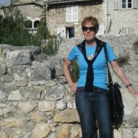 Lorraine Currie Photo 14