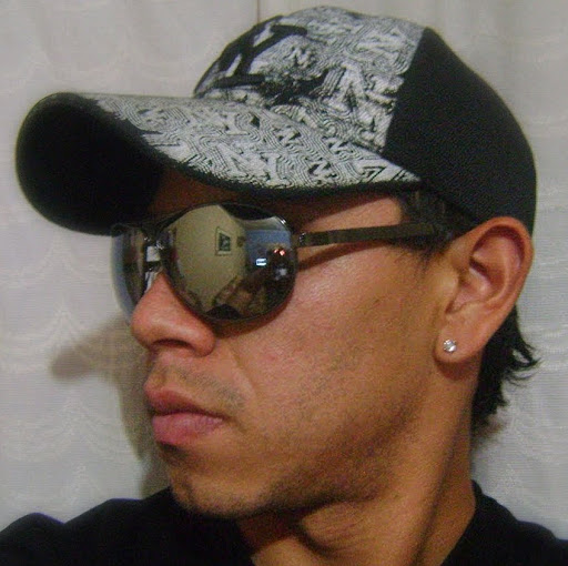 Hector Garcia Photo 31