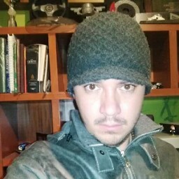 Erik Bueno Photo 1
