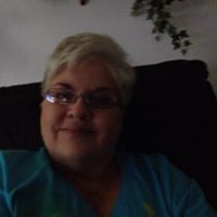 Julia Moore Photo 29