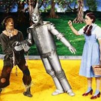 Roberta Leslie Photo 16