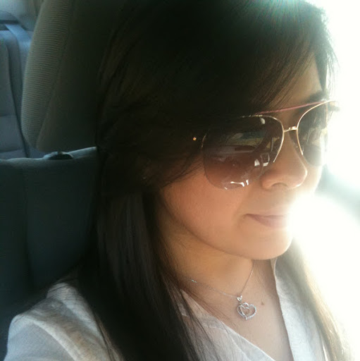 Angela Pineda Photo 25