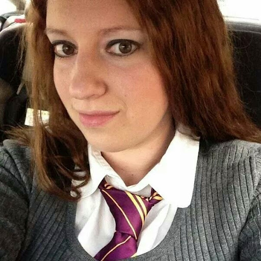 Joanna Peterson Photo 16