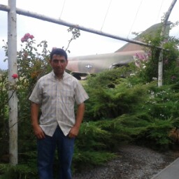 Christian Ulloa Photo 8