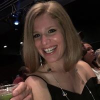 Holly Sawyer Photo 36