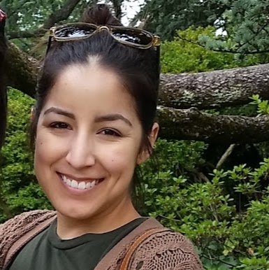 Amanda Hernandez Photo 38
